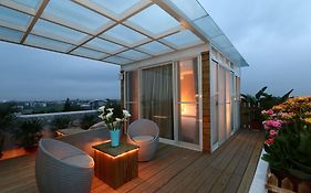 Aleex Villa